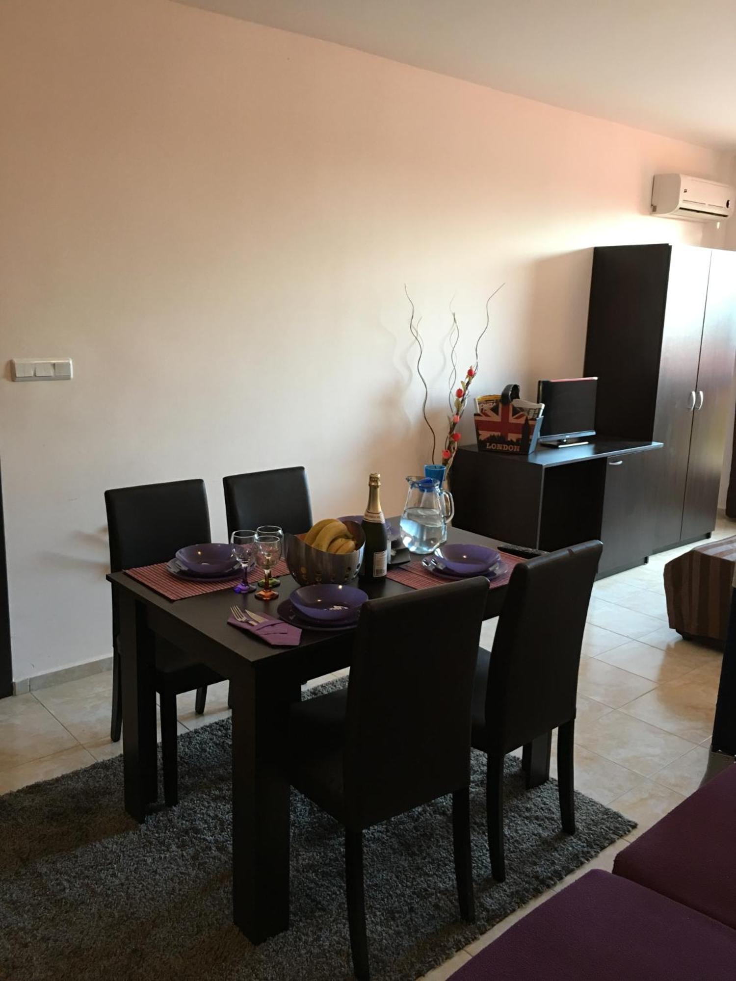 Salt Lake Aparthotel Pomorie Kültér fotó
