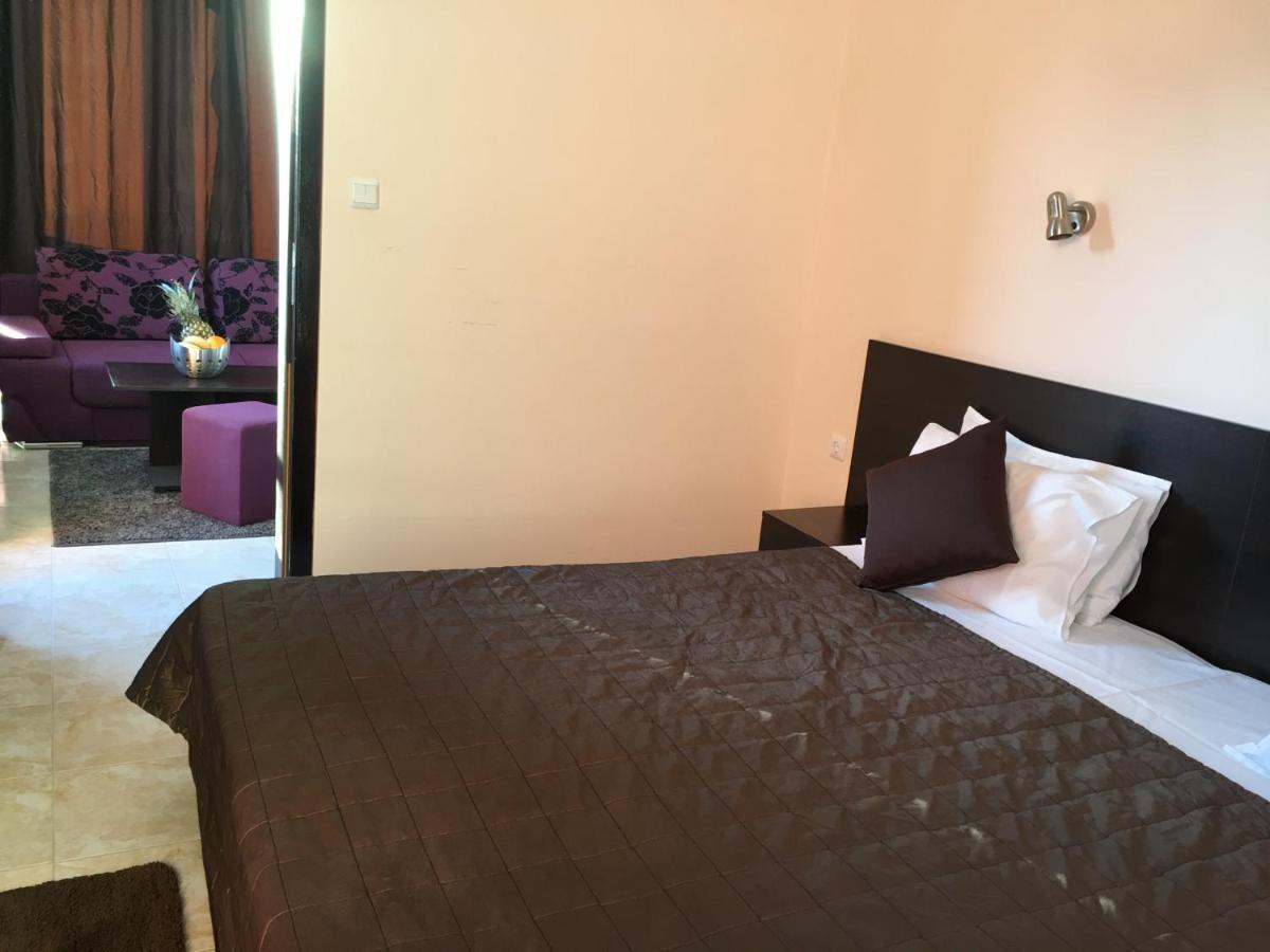 Salt Lake Aparthotel Pomorie Kültér fotó