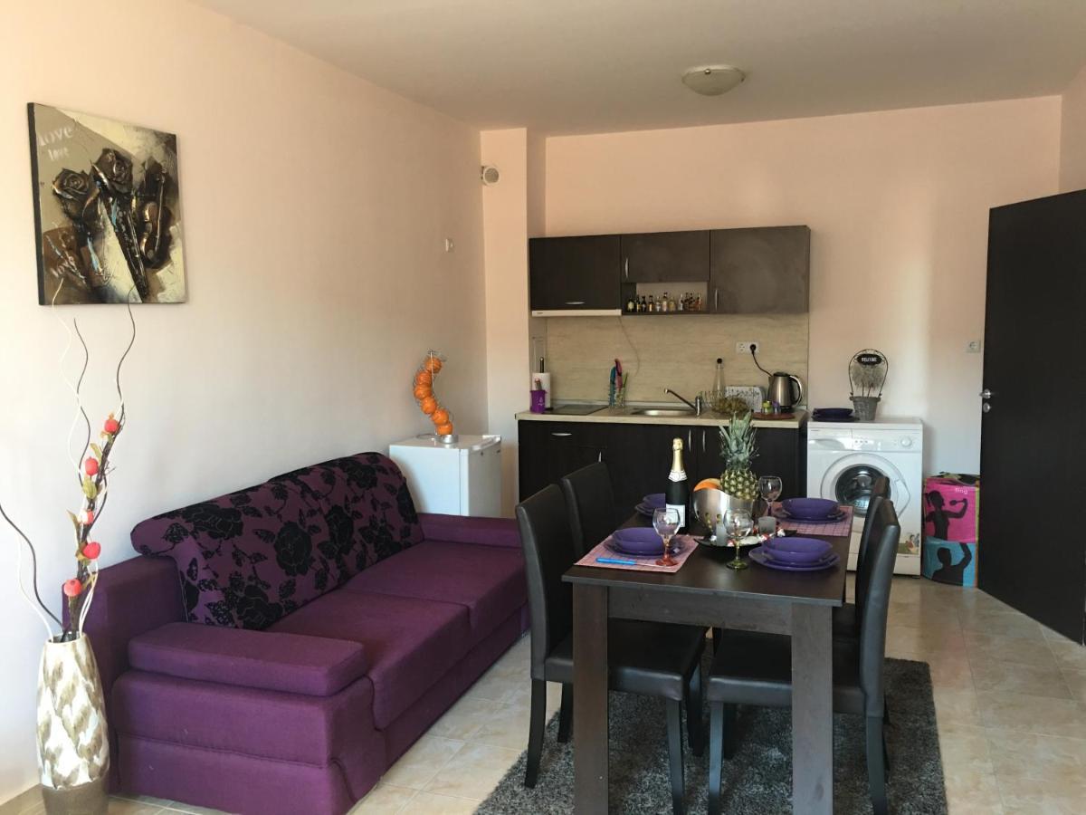 Salt Lake Aparthotel Pomorie Kültér fotó